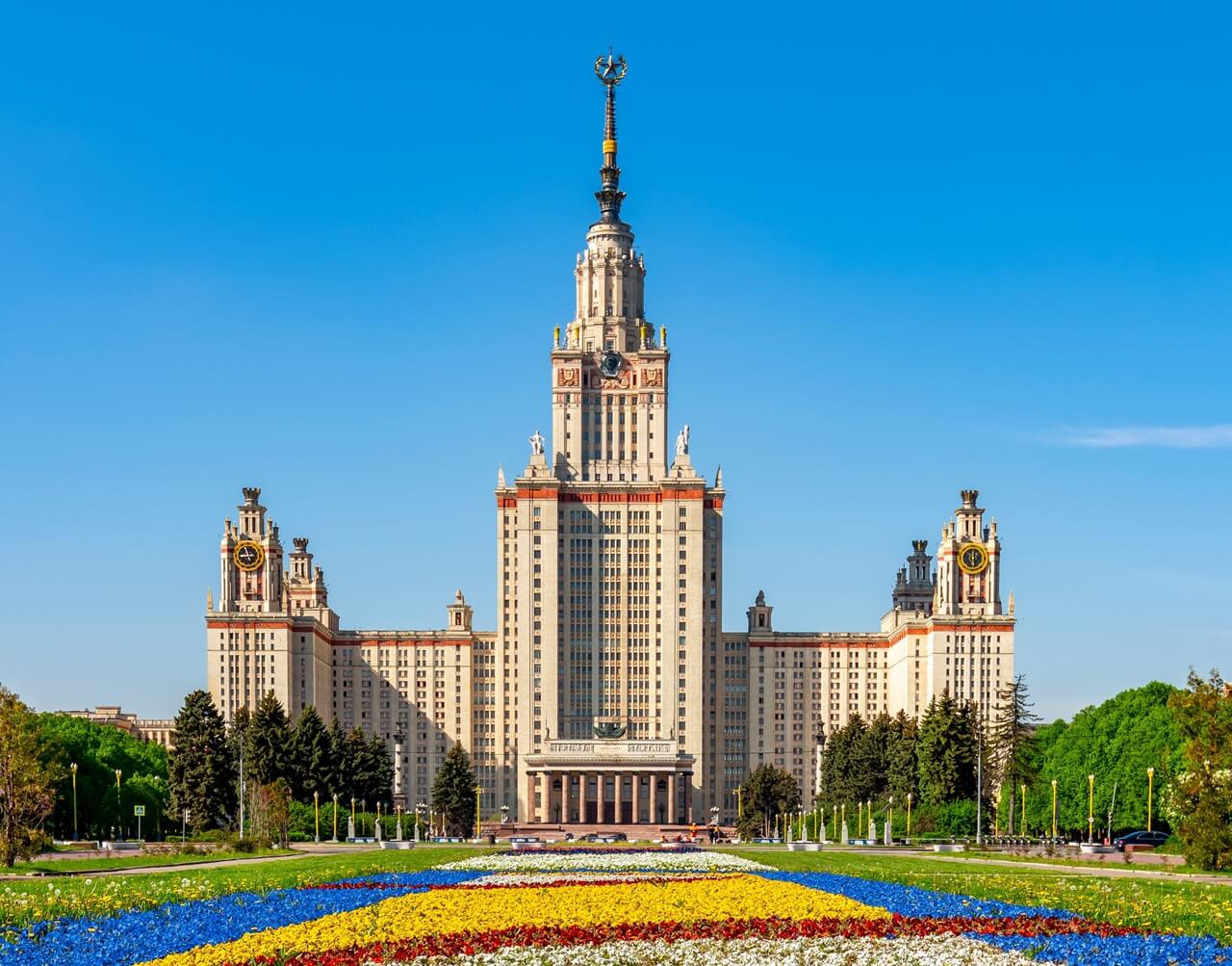 Количество мест в российских вузах существенно сократится: кто попадет под сокращение